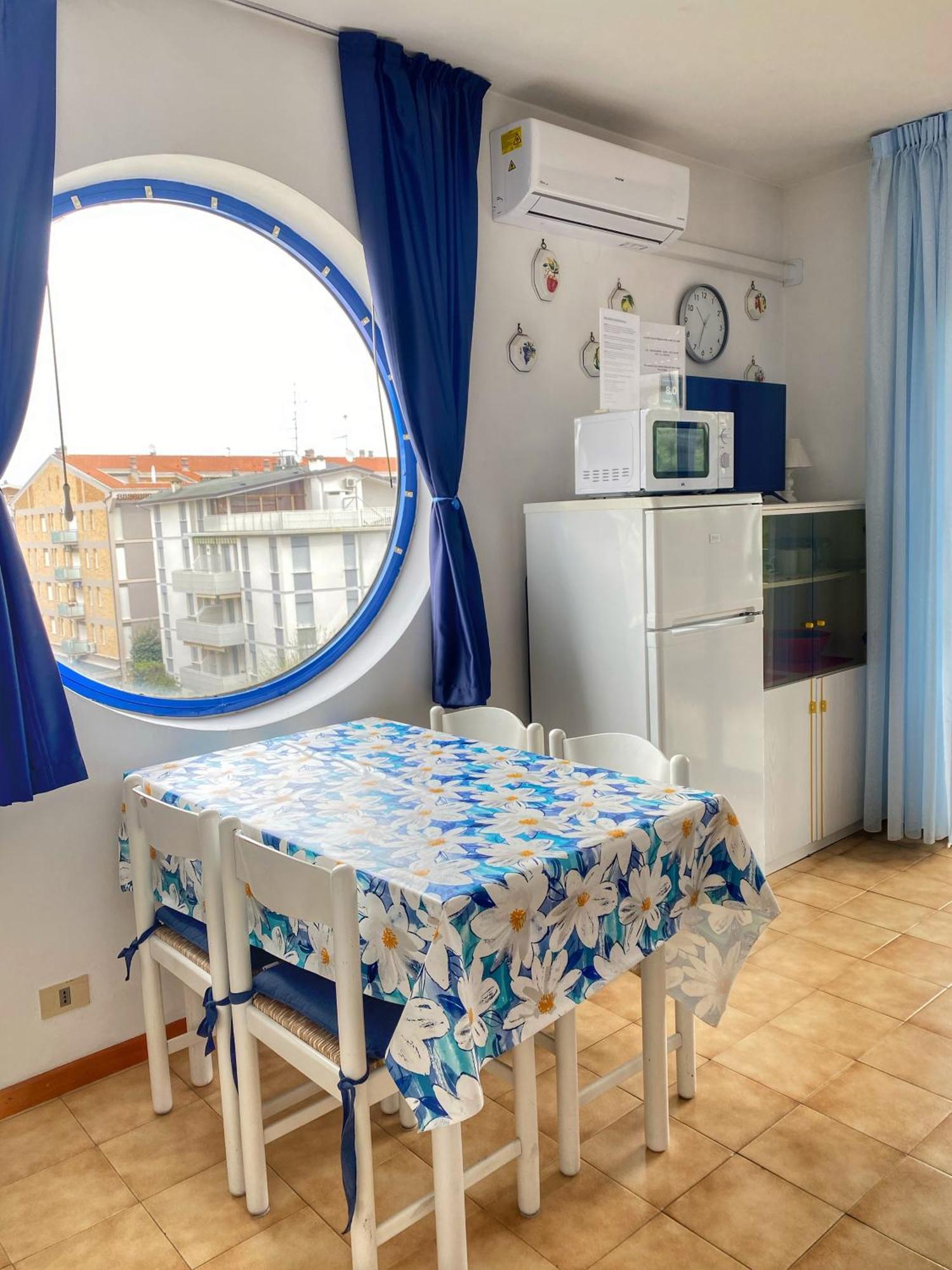Grazioso Appartamento N 47 A 100Mt Dal Mare Bibione Ngoại thất bức ảnh